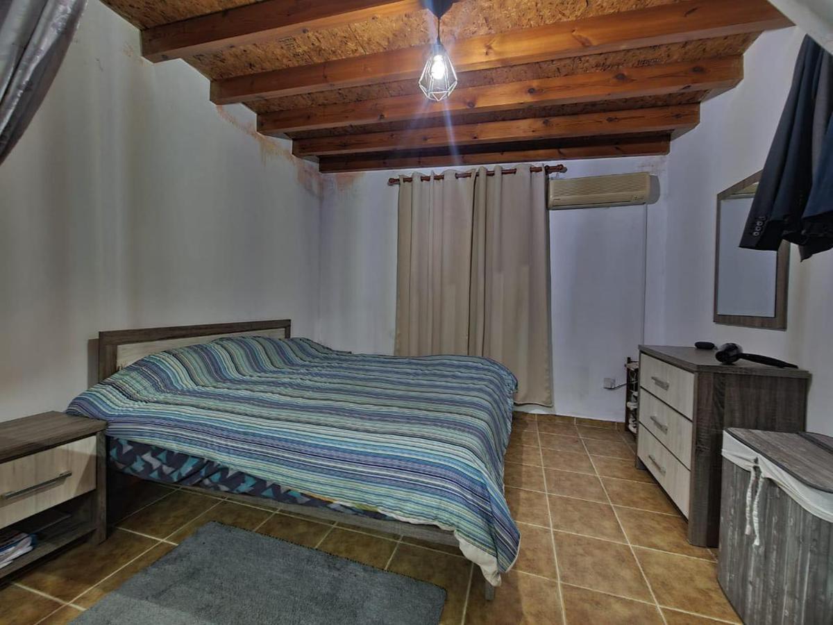 Spacious Studio In Yeroskipou Koloni Exterior photo